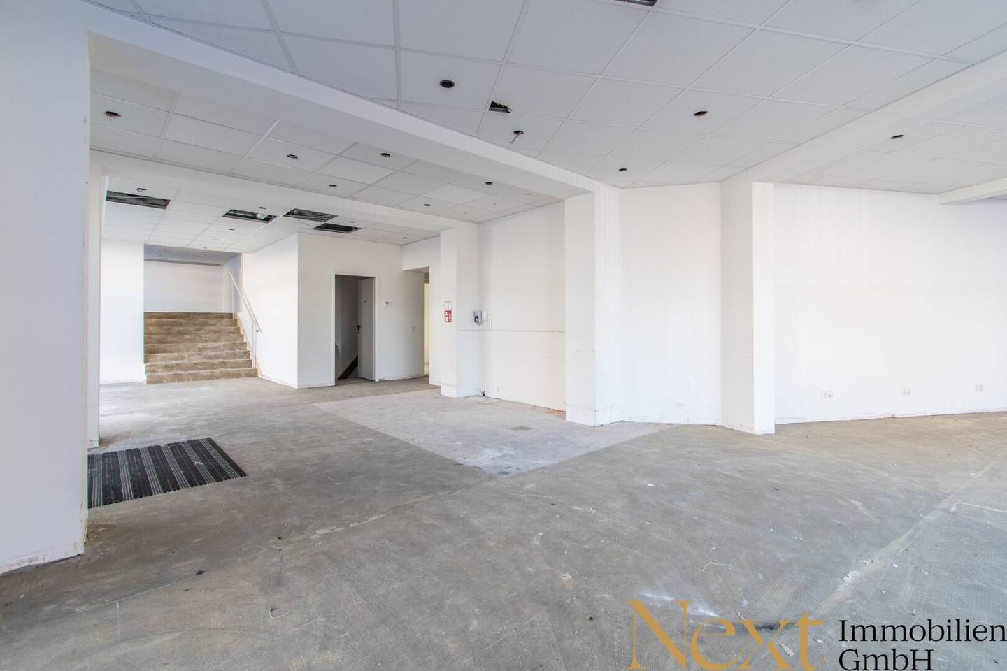Versatile commercial space in a central location in Linz for rent