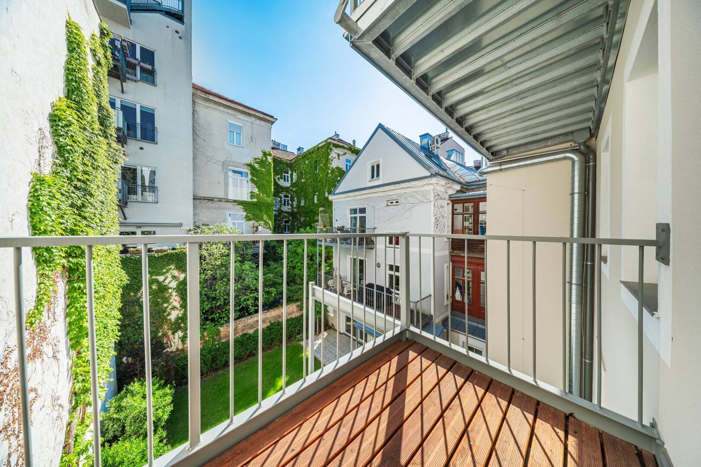 Krongasse 6 – Historic Charm Meets Modern Luxury