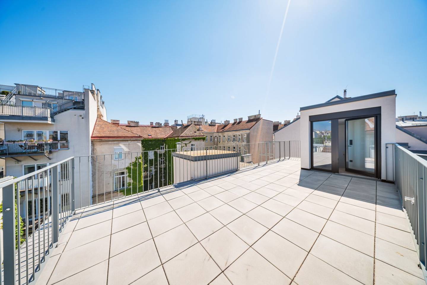 Dachterrasse mit Fernblick