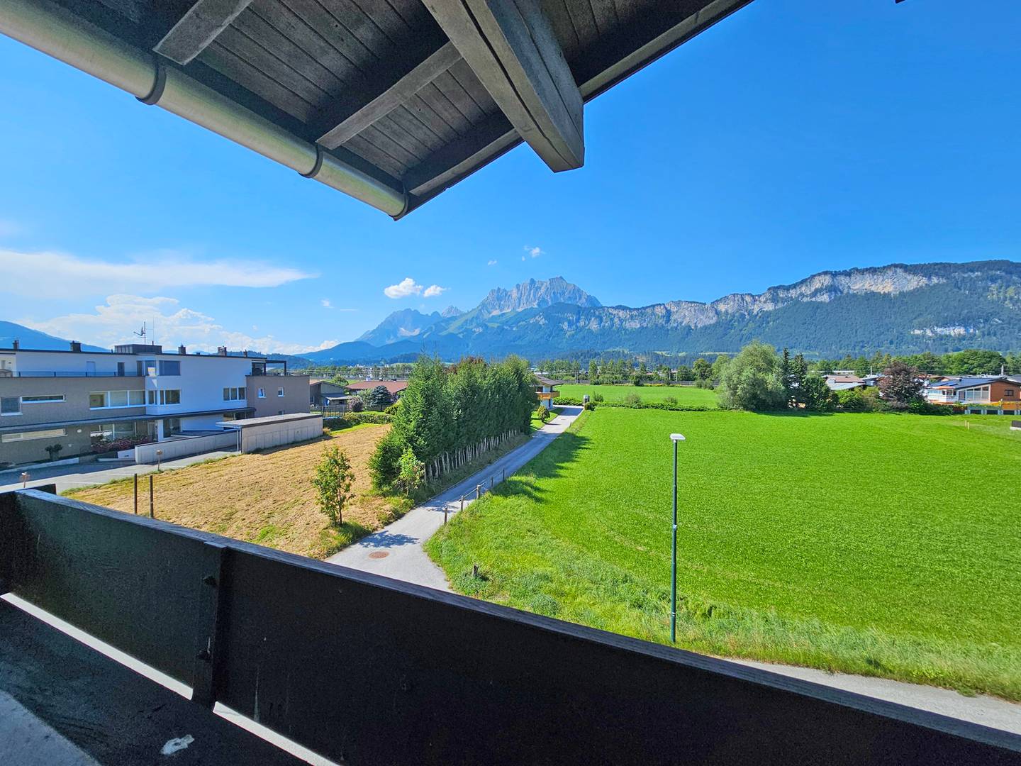 Wohnung mit Kaiserblick und zwei Stellplätzen