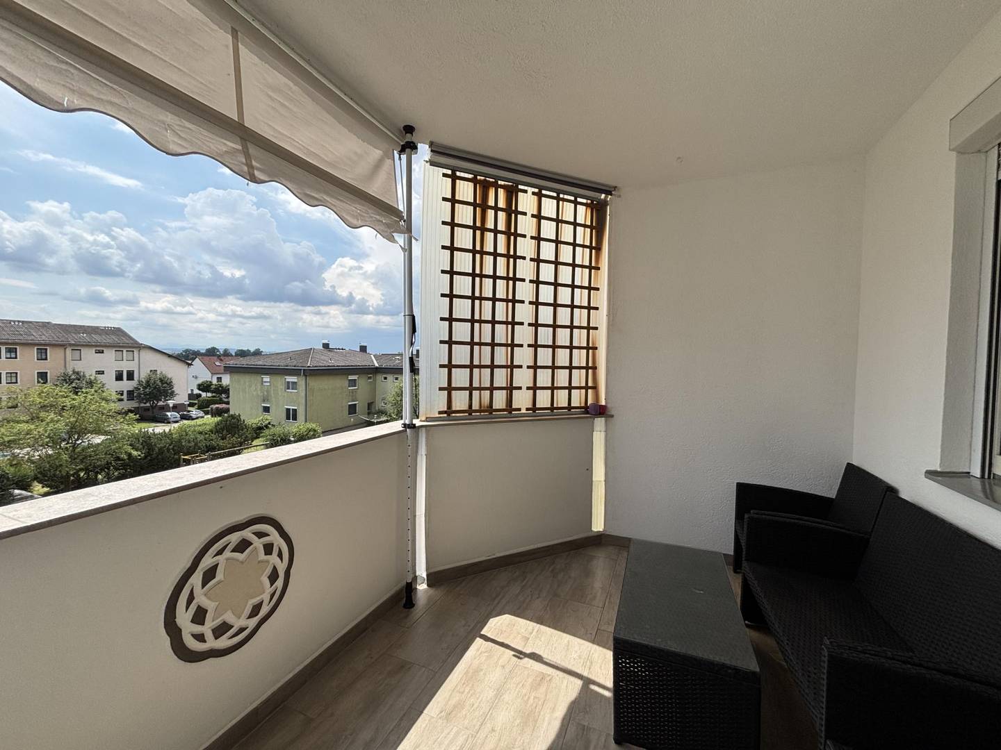 Familienhit:  4 Zimmer Wohnung-saniert-modern-sehr gepflegt