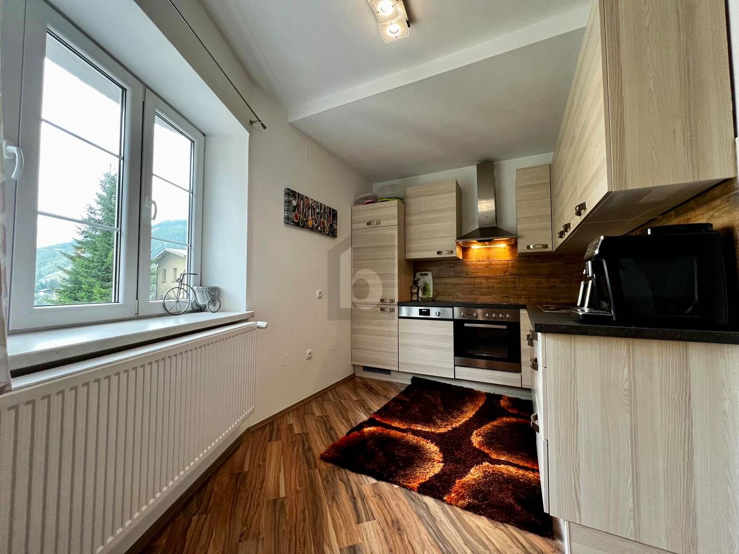 Zentrale teilbare Wohnung mit Stellplatz