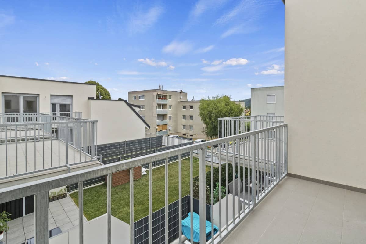 Top floor apartment in a new build with balcony
