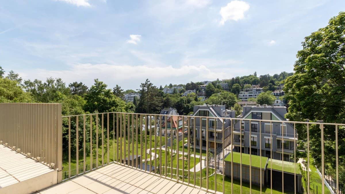 Neubau Wohnung mit Terrasse und Balkon