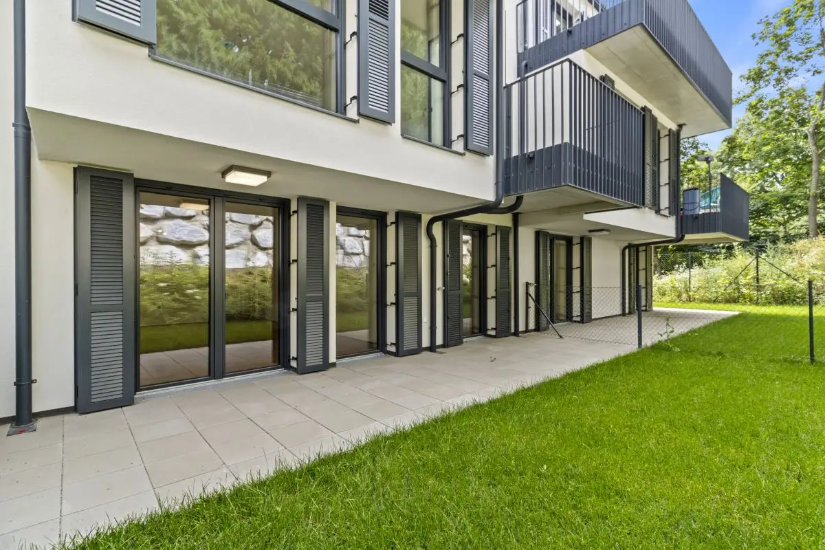 Apartment with garden and terrace in a new build