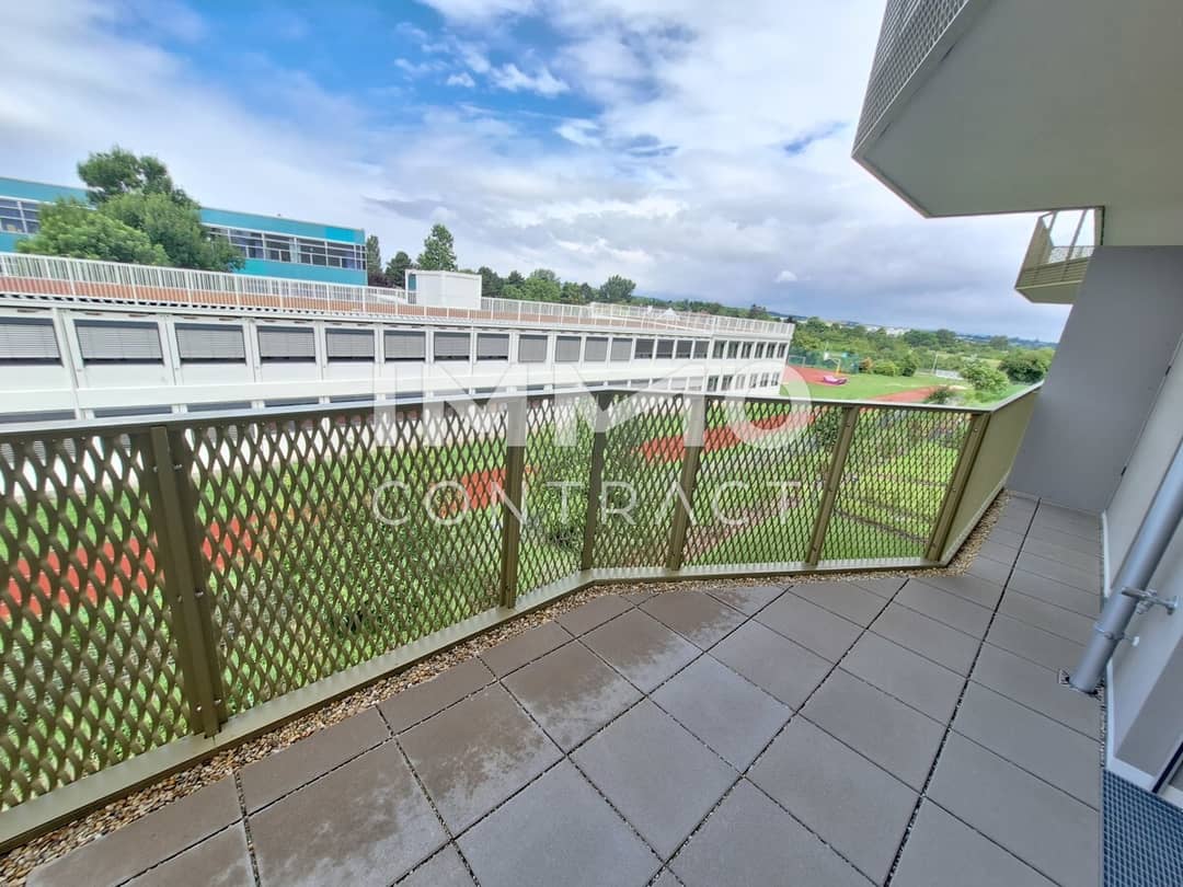 Wohnung Erstbezug im Grünen mit Balkon