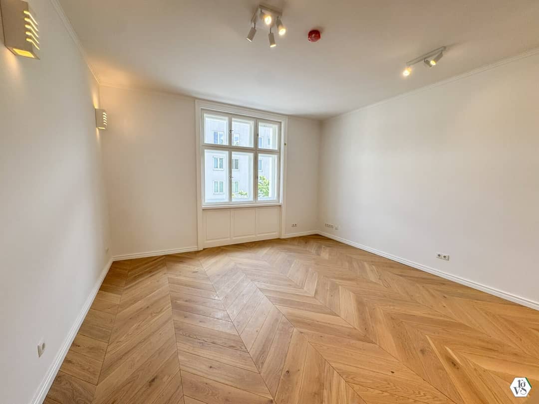 Erstbezug Altbauwohnung mit Lift