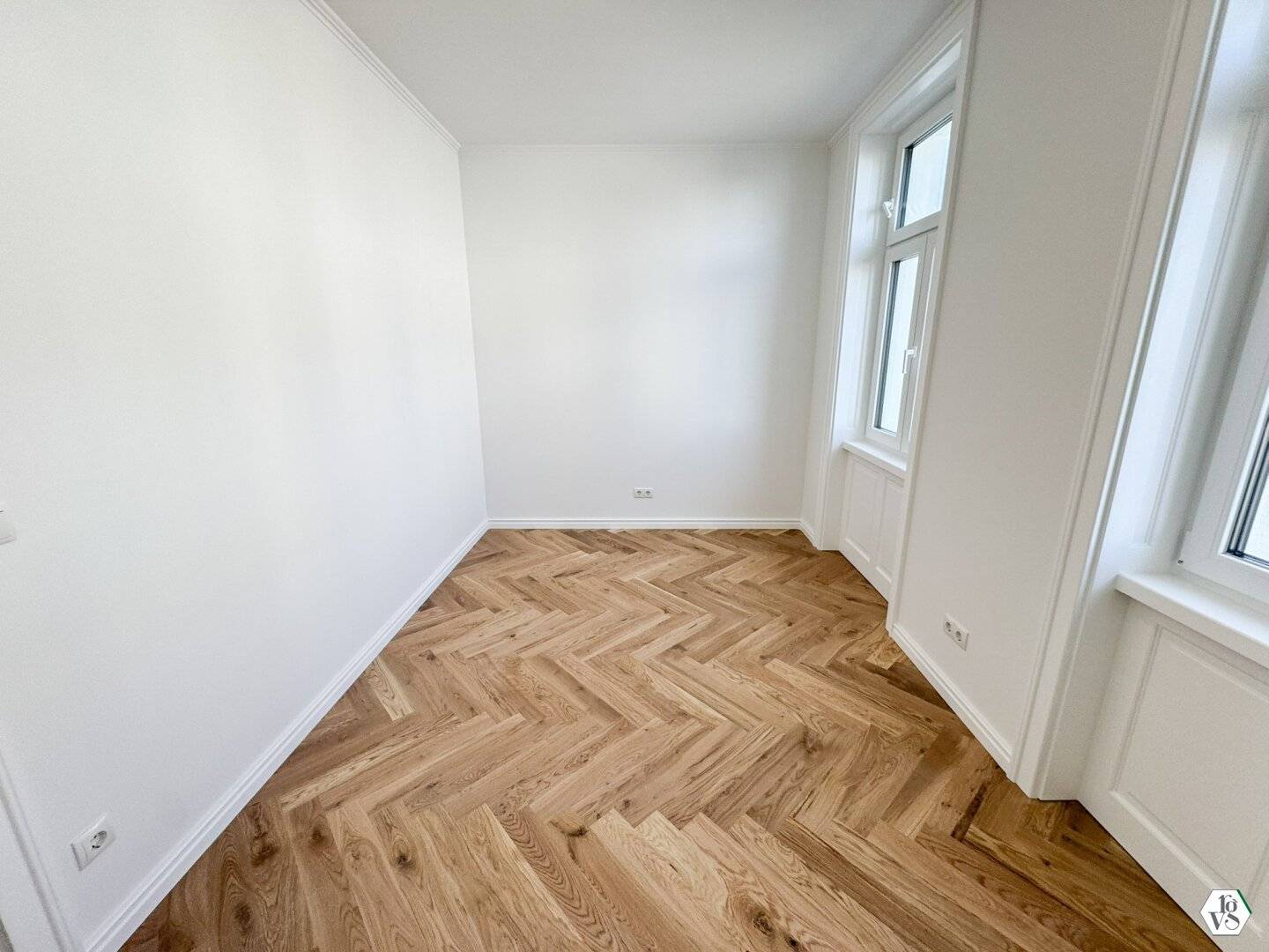 Renovated apartment with loggia first occupancy