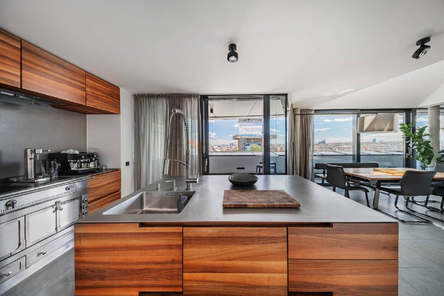 Maisonettewohnung mit Panoramablick und Terrassen