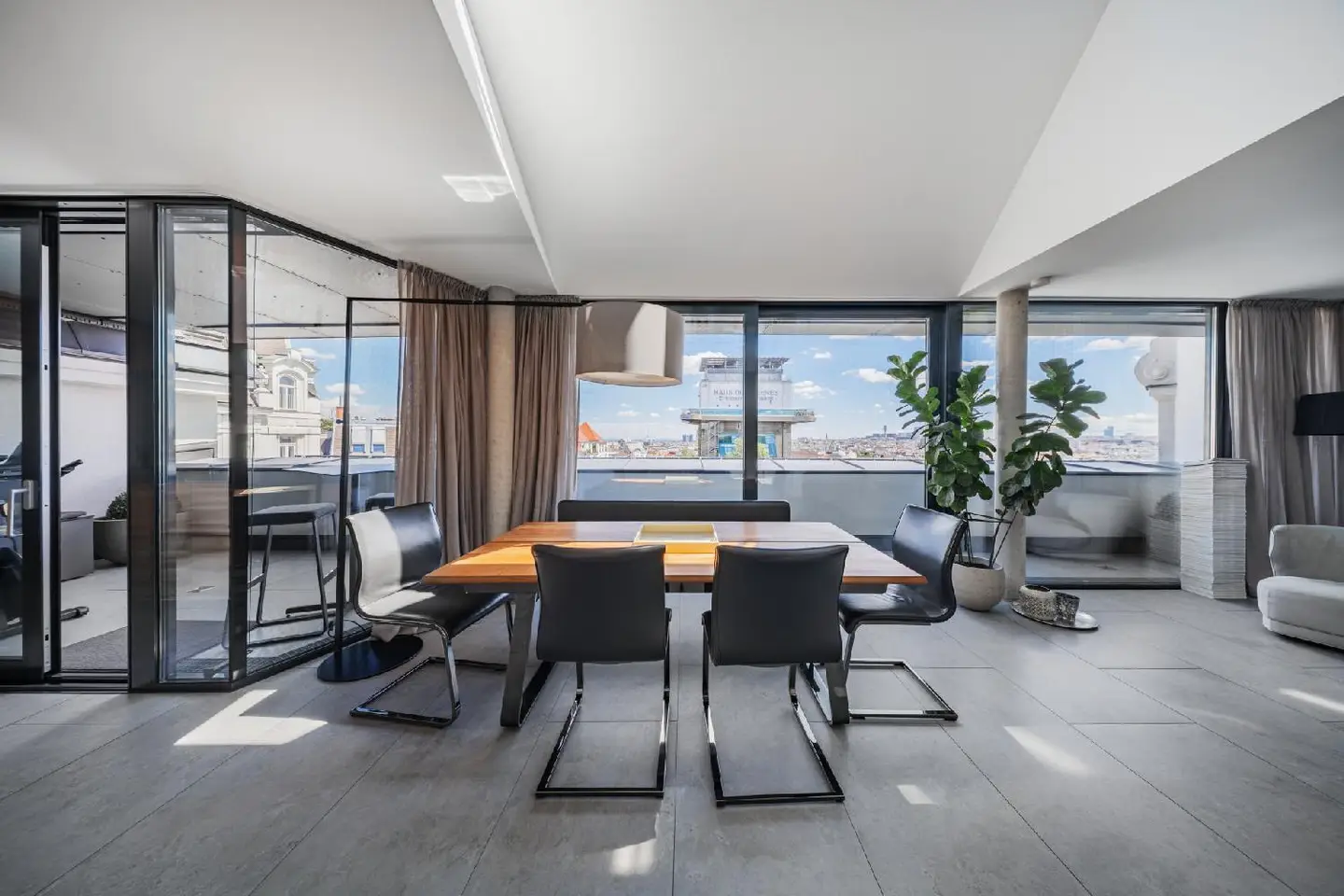 Maisonettewohnung mit Panoramablick und Terrassen