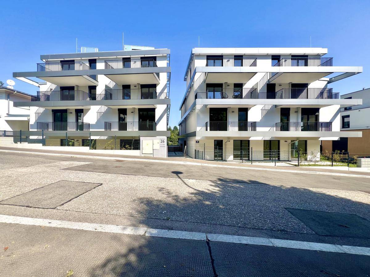 Neubau Erdgeschosswohnung mit Garten und Terrasse