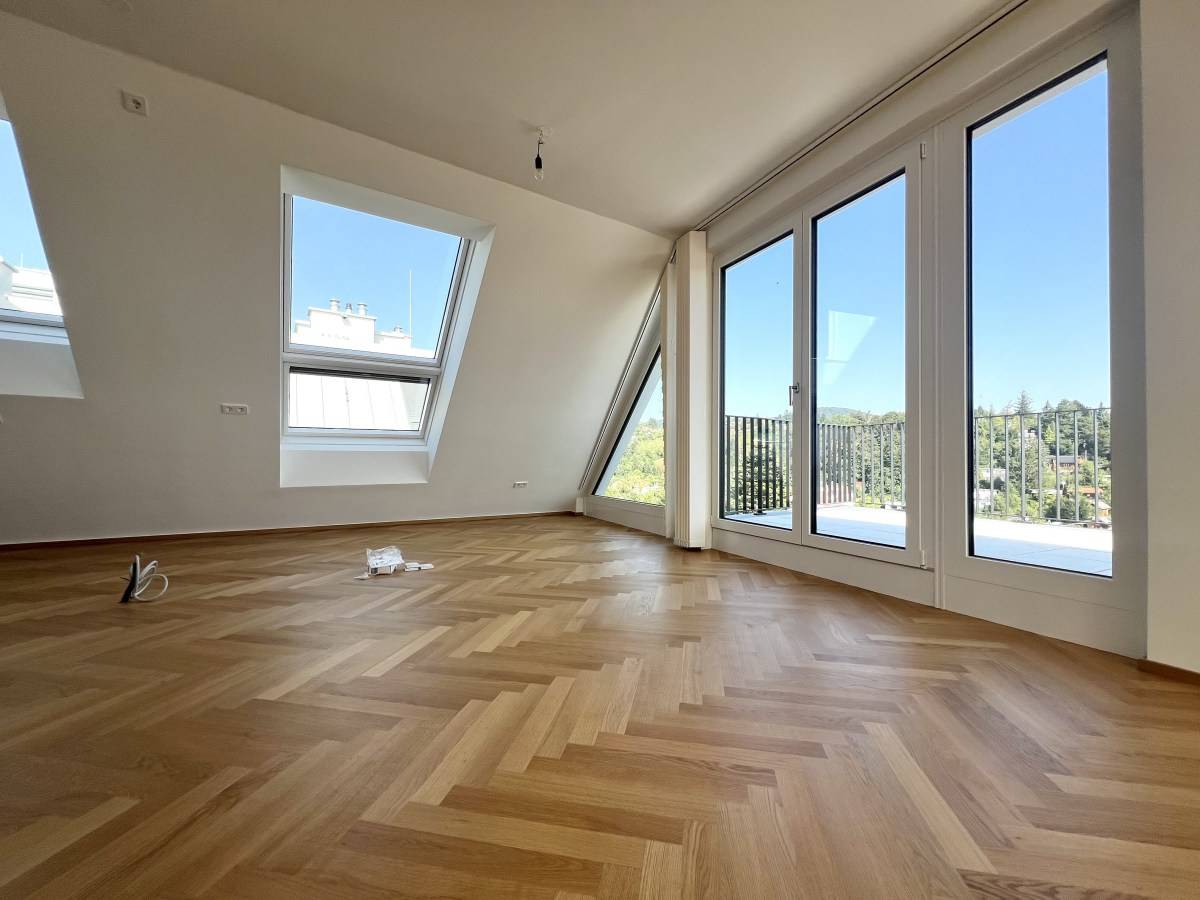 Attic apartment with panoramic view and terrace