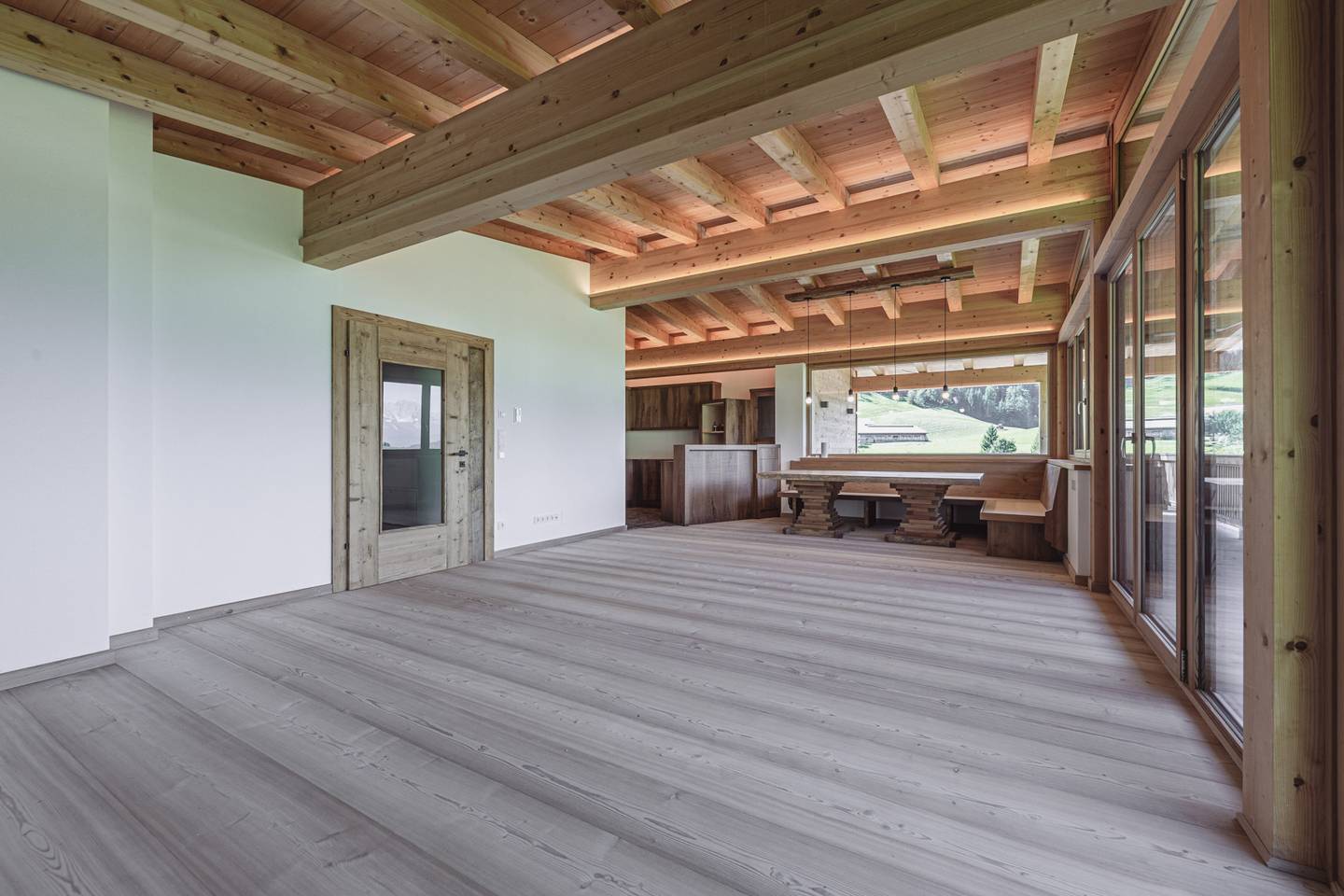 Großzügiges Mehrgenerationenhaus in edlem Tiroler Landhausstil