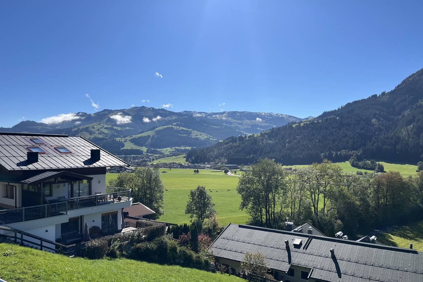 Sonniges Baugrundstück mit Panoramablick in Kirchberg