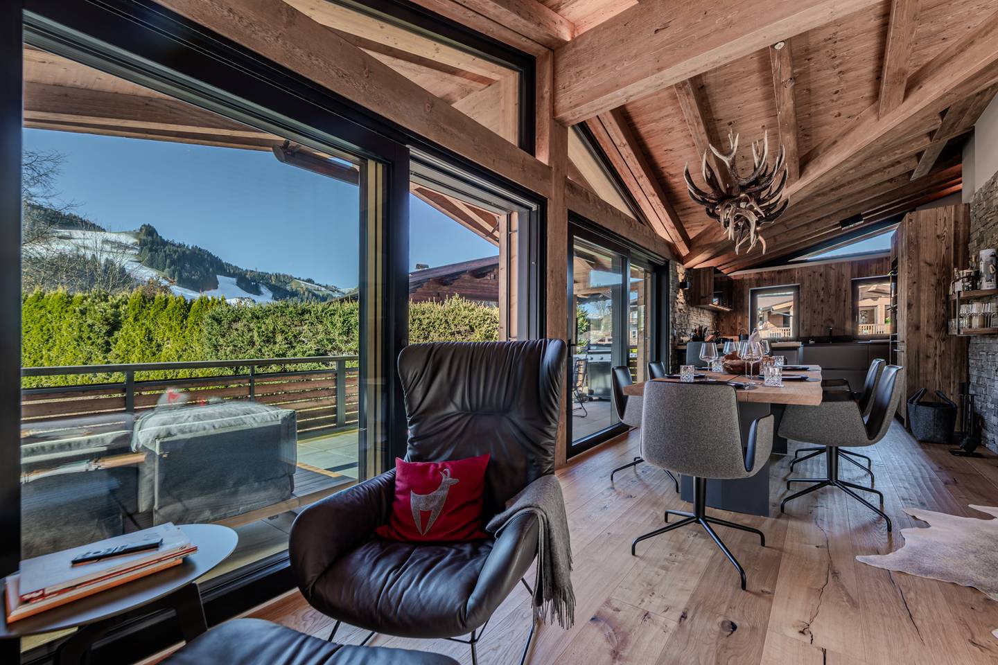 Dachgeschosswohnung Kitzbühel Zentrum Streifblick