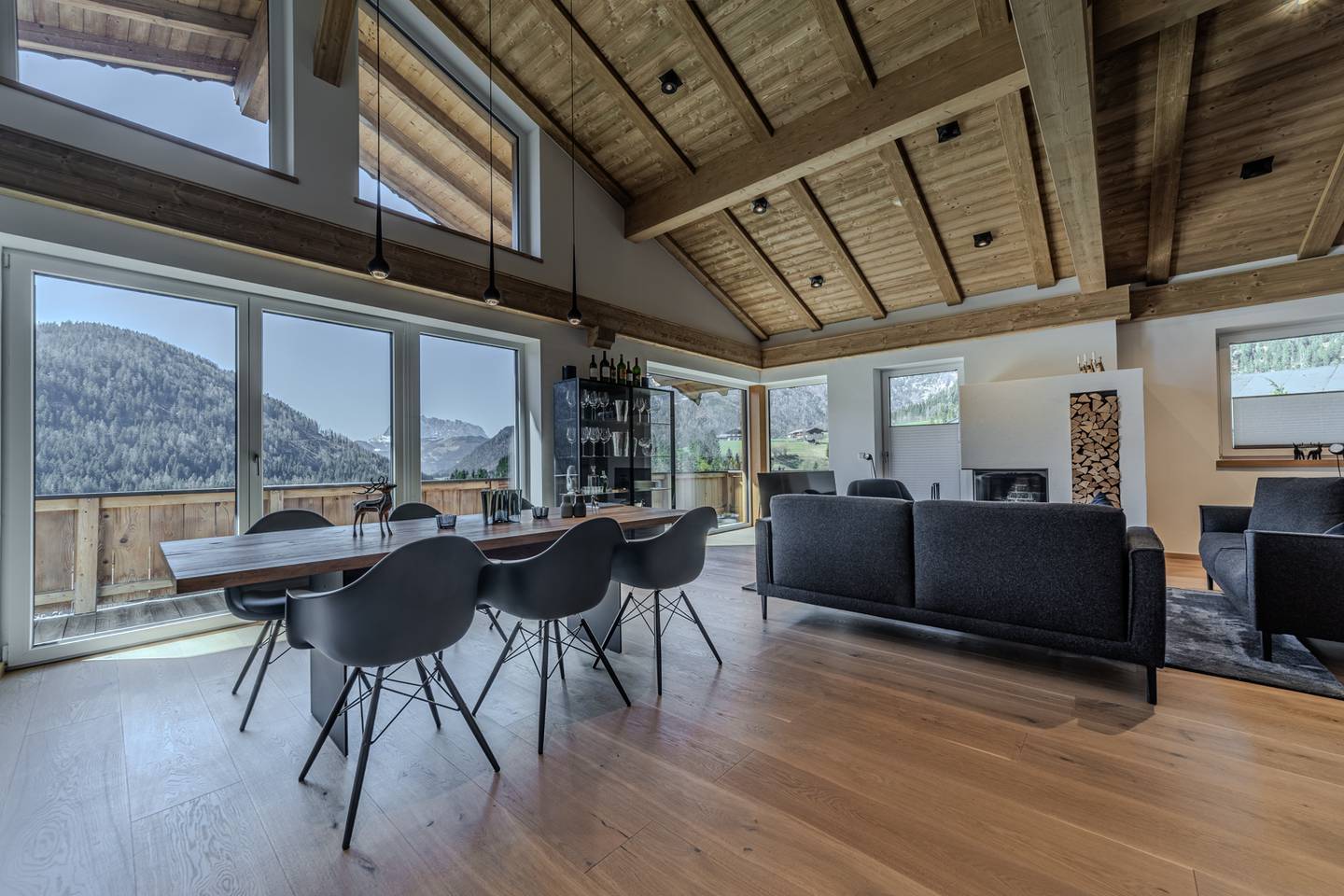 Modernes Landhaus in unverbaubarer Aussichtslage