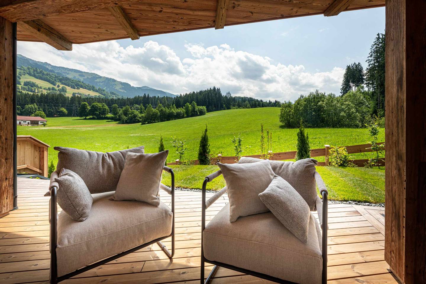 Maisonettewohnung Garten und Kaiserblick