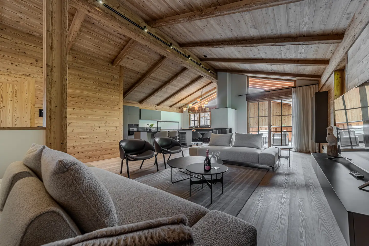 Neubau Chalet in begehrter, ruhiger Ortsrandlage