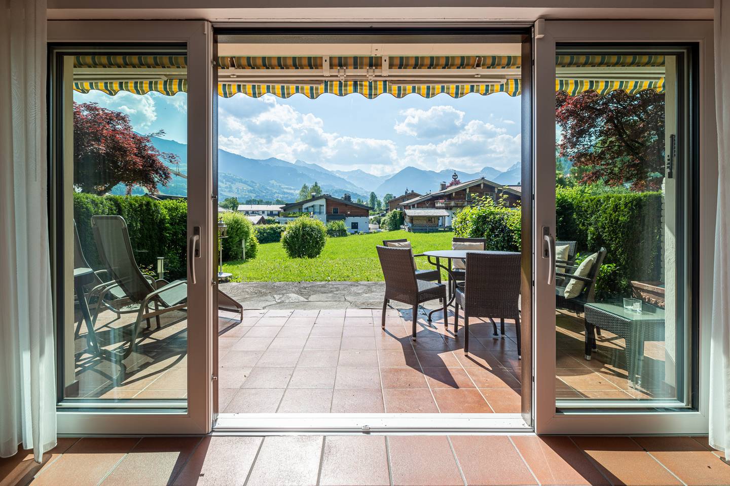Haus im Haus mit Entwicklungspotenzial in begehrter Wohnlage – Ski-out inklusive