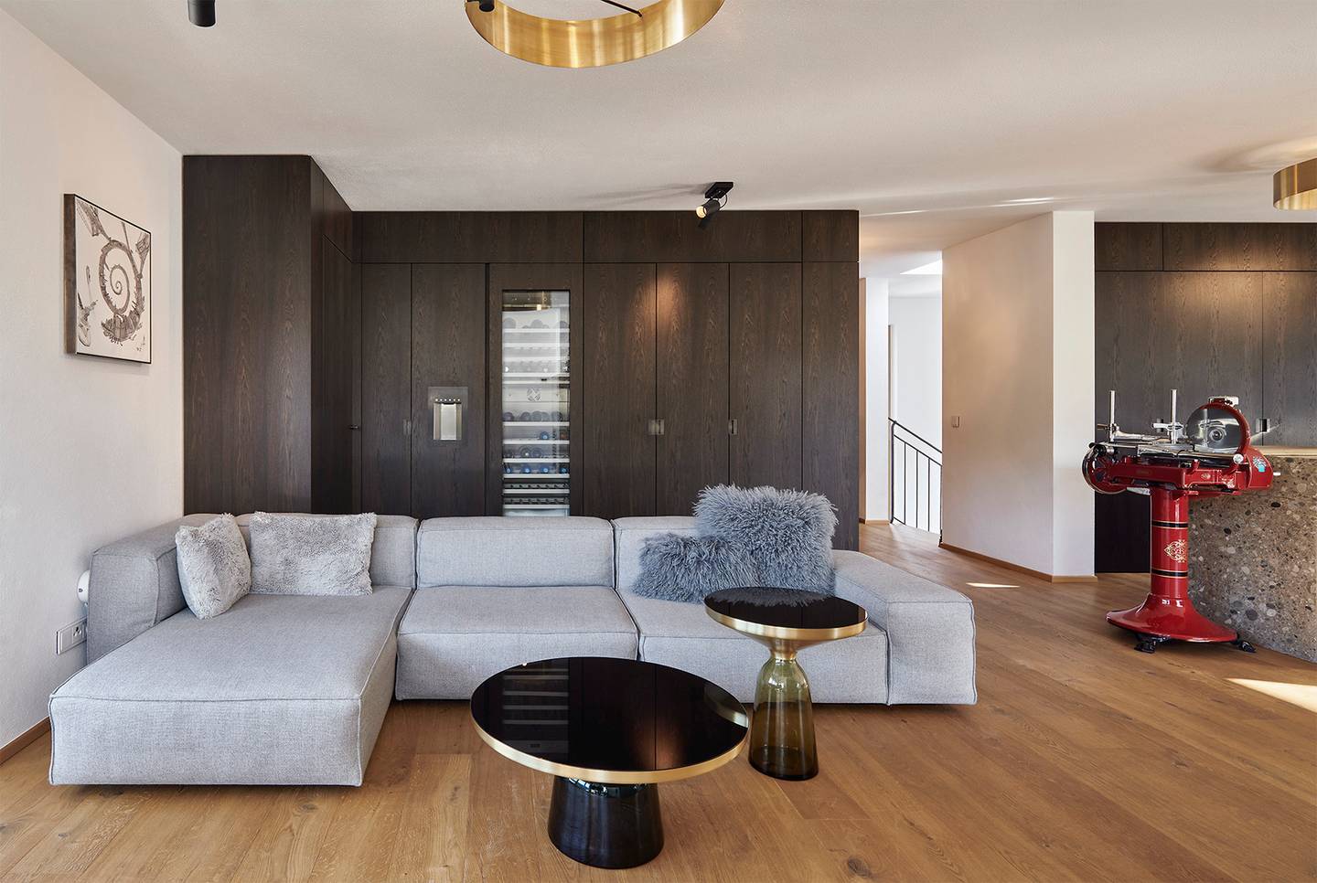 Apartment with spa area fireplace and garden