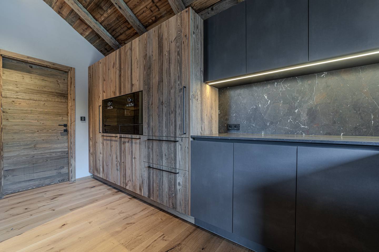 Dachgeschosswohnung Ski In Ski Out Wellnessbereich