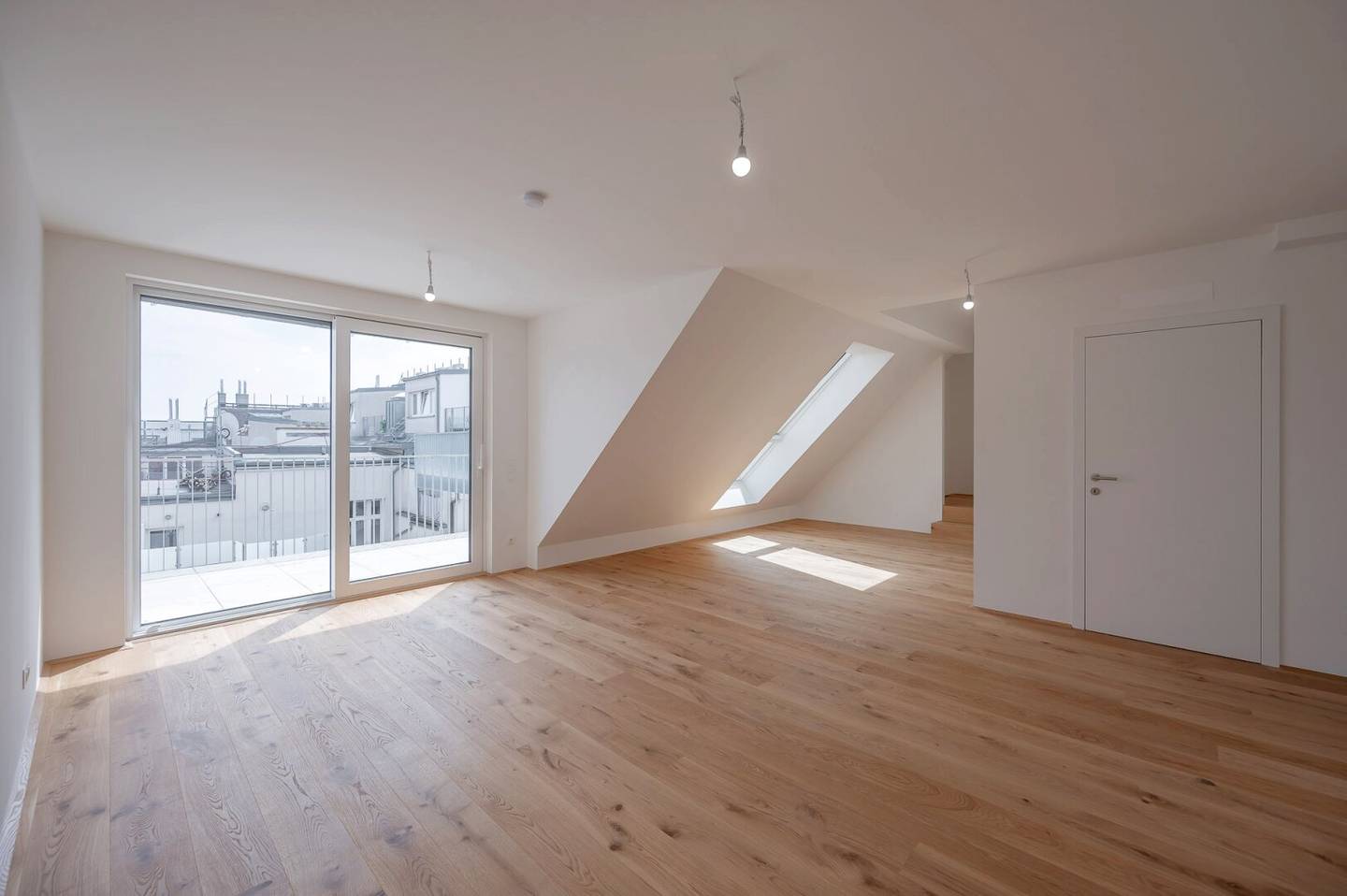 FonteFlats Fantastic 4 room Attic Apartment First Occupancy with Great Roof Terrace