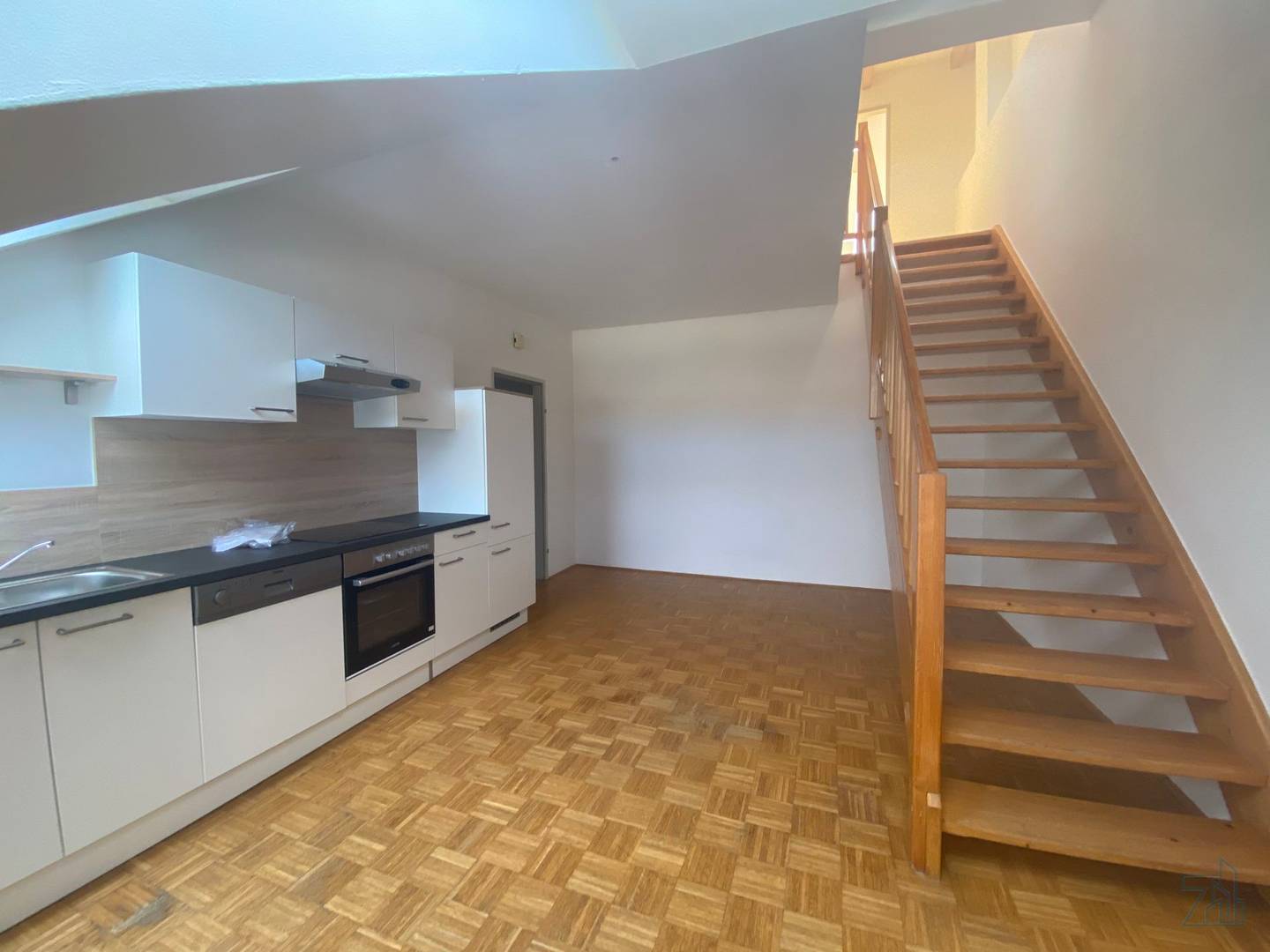 Lendviertel Maisonette Apartment Rented Until 2027