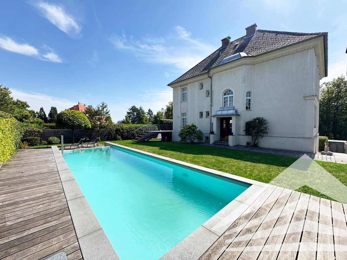 Villa on the Gugl
