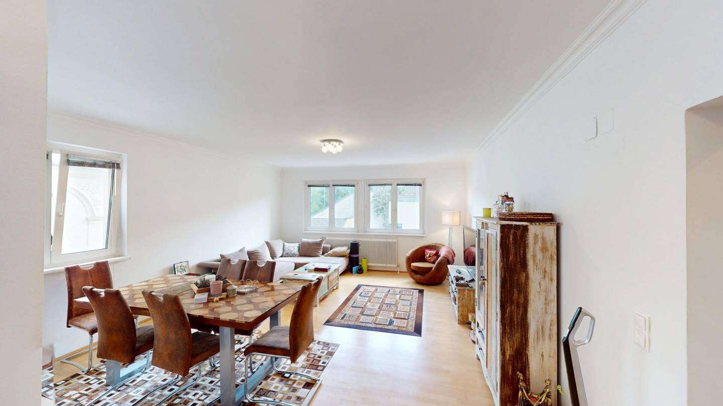 Renovated maisonette apartment with underground parking
