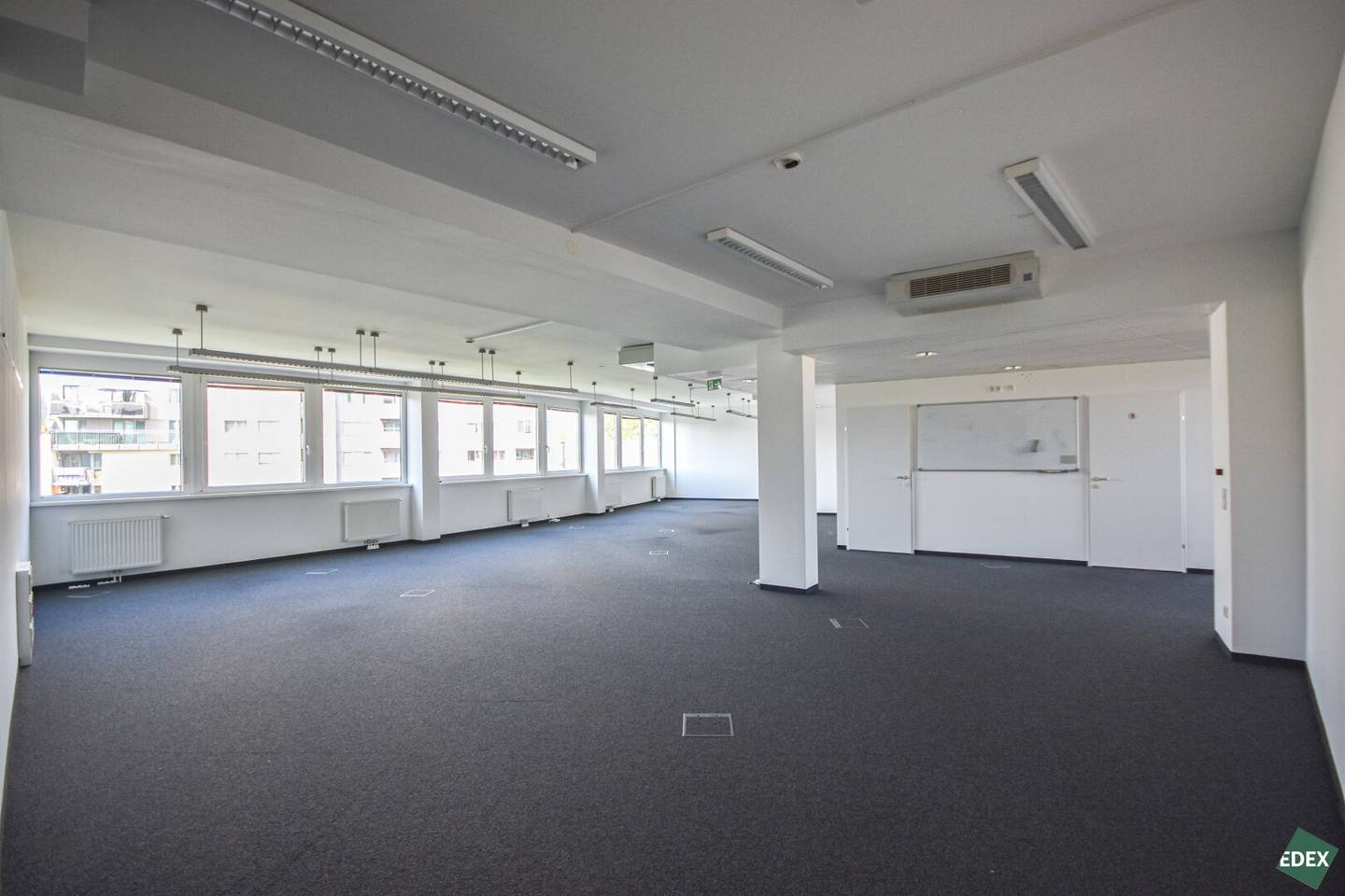 Modern office space with optimal connectivity