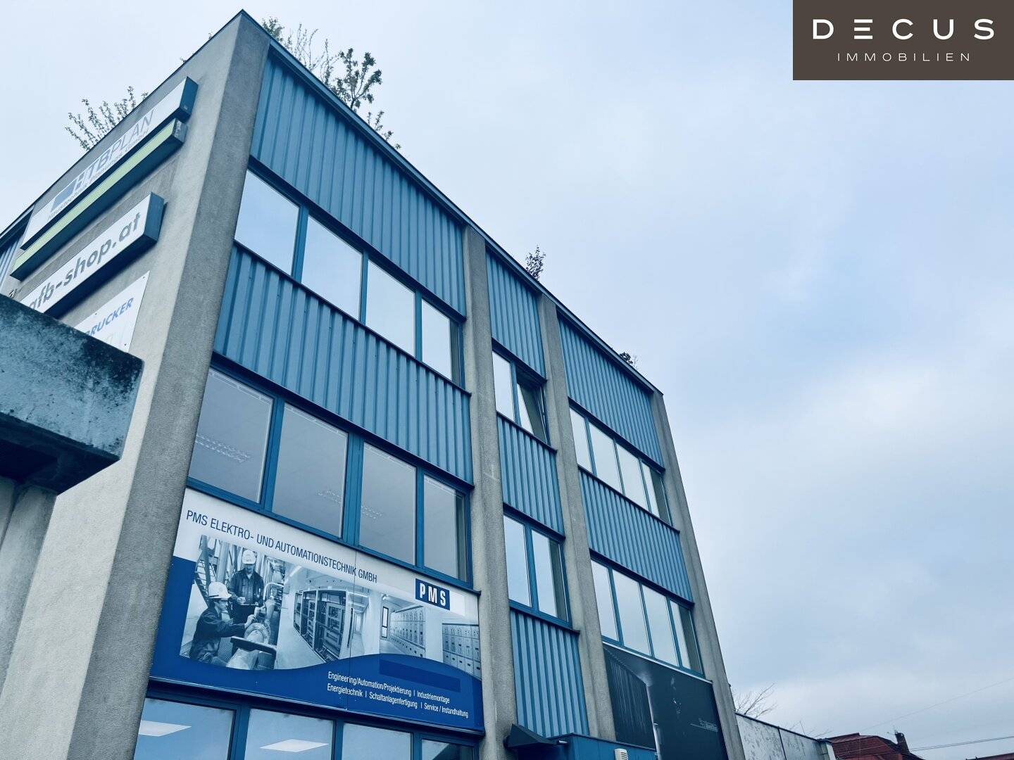 Modernes Bürohaus in Inzersdorf
