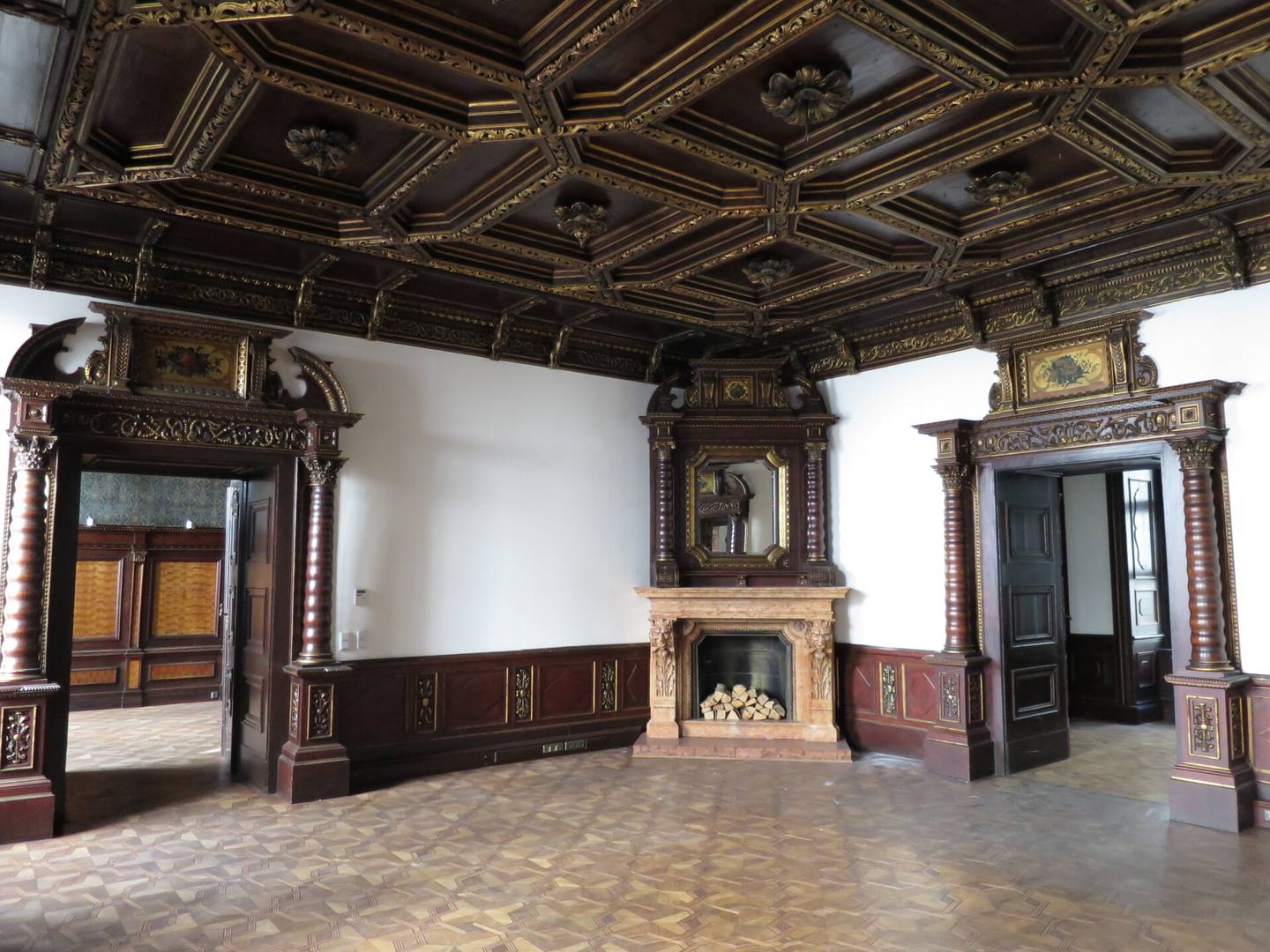 Apartment Beletage Baroque Palace Toplage
