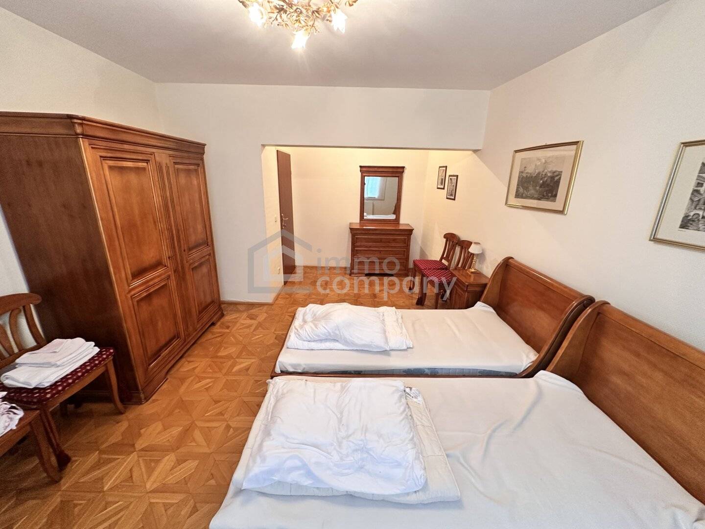 Apartment with city view and built in kitchen