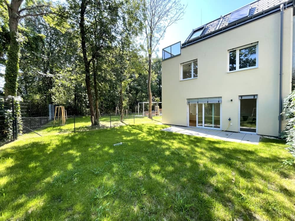LIESING GARDENS - Exklusive Doppelhaushälfte mit Eigengarten beim Liesingbach - provisionsfrei zu kaufen in 1230 Wien