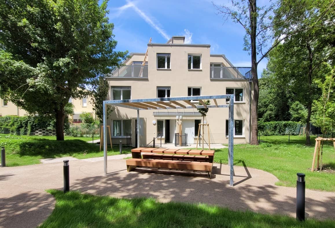LIESING GARDENS - Exklusive Doppelhaushälfte mit Eigengarten beim Liesingbach - provisionsfrei zu kaufen in 1230 Wien