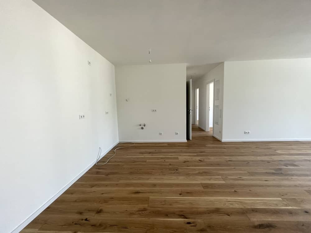 Brand new apartment in Liesing Gardens with balcony