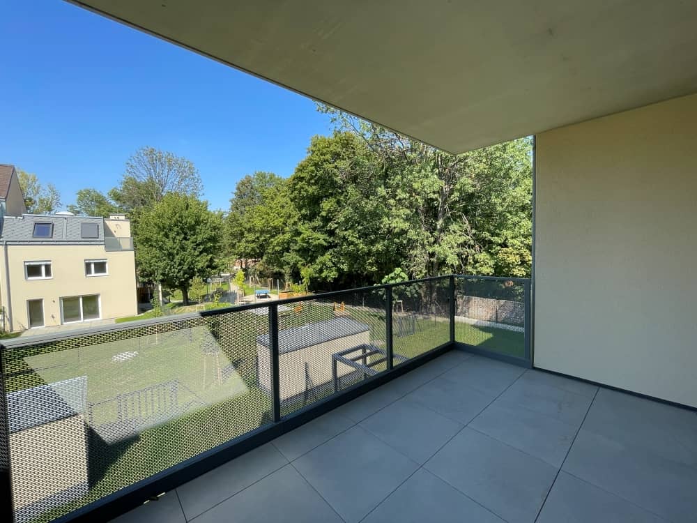 Brand new apartment in Liesing Gardens with balcony