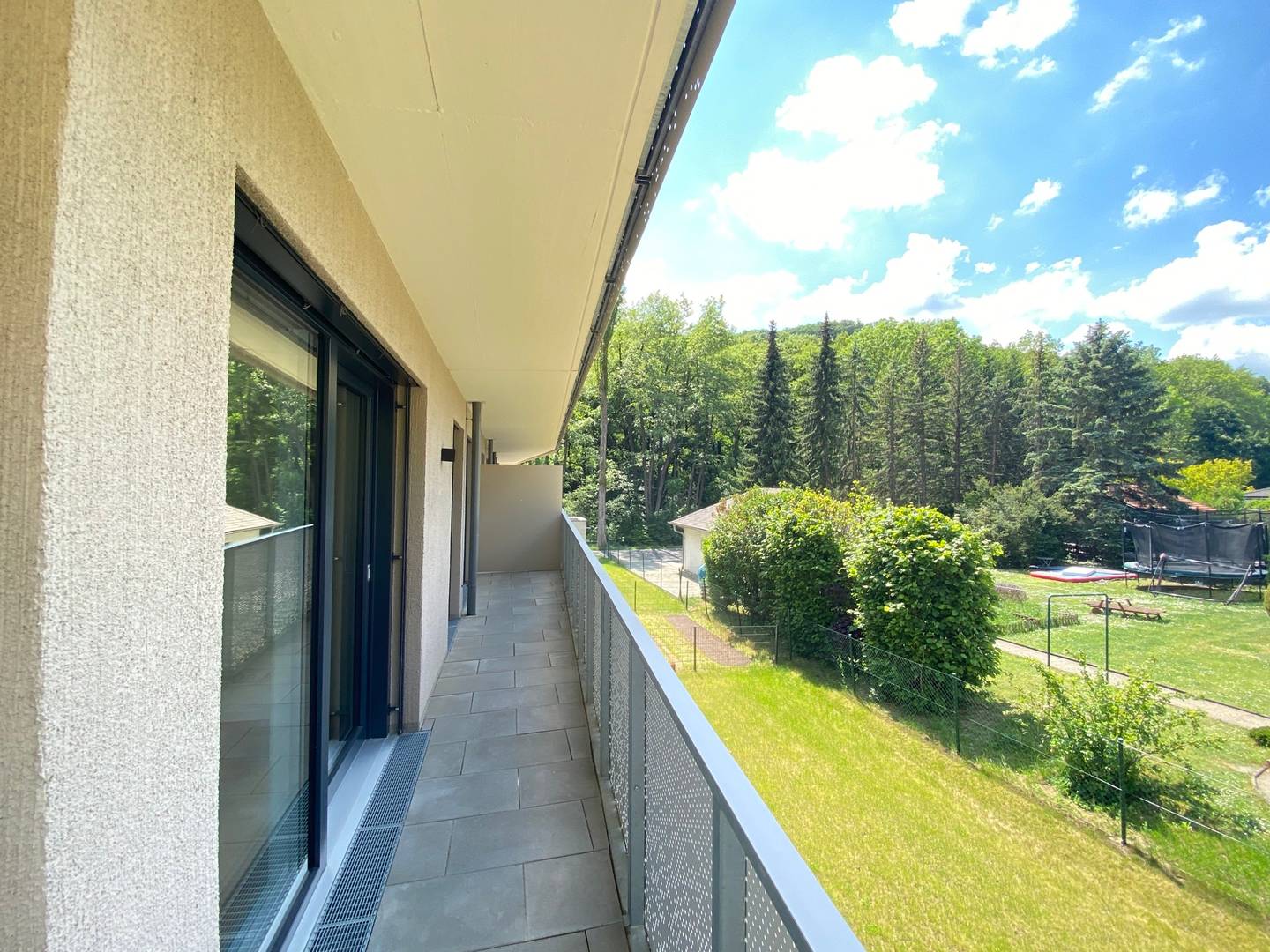 Wohnung mit Wienerwaldblick und Balkon
