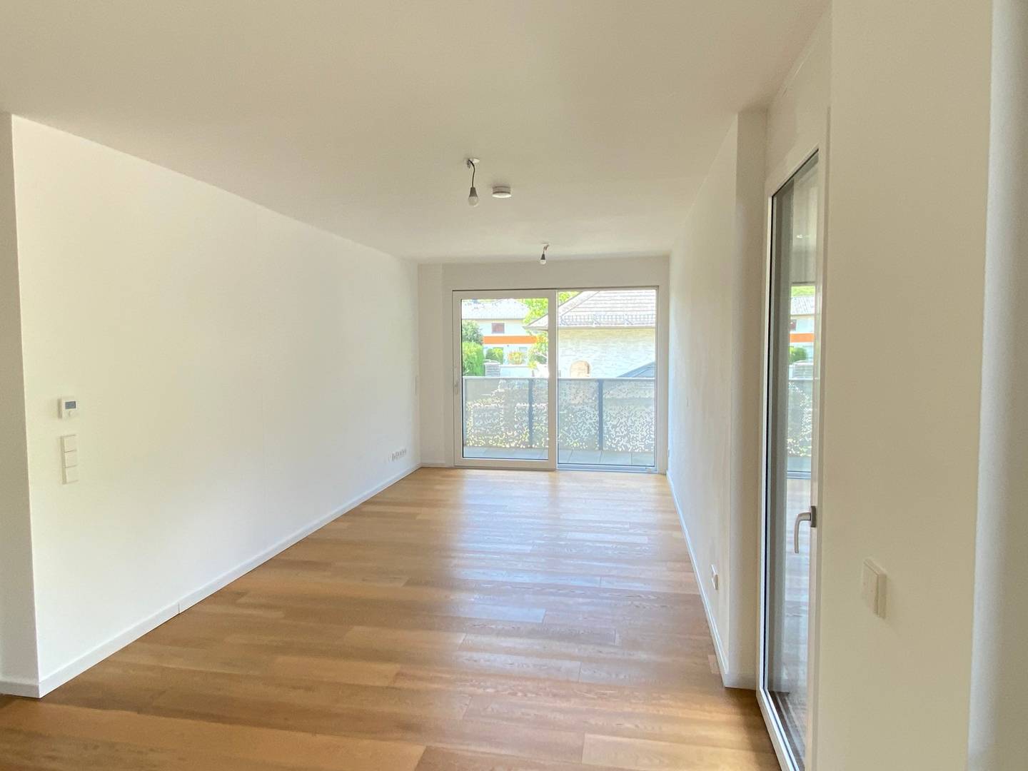 Wohnung mit Wienerwaldblick und Balkon