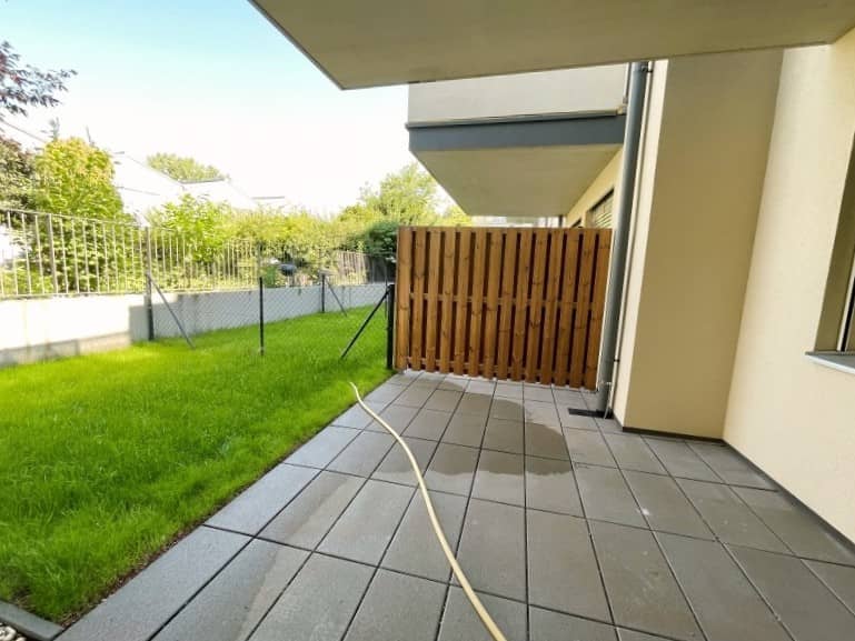 Ground floor apartment with garden and terrace