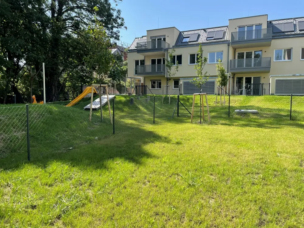 Ground floor apartment with garden and terrace