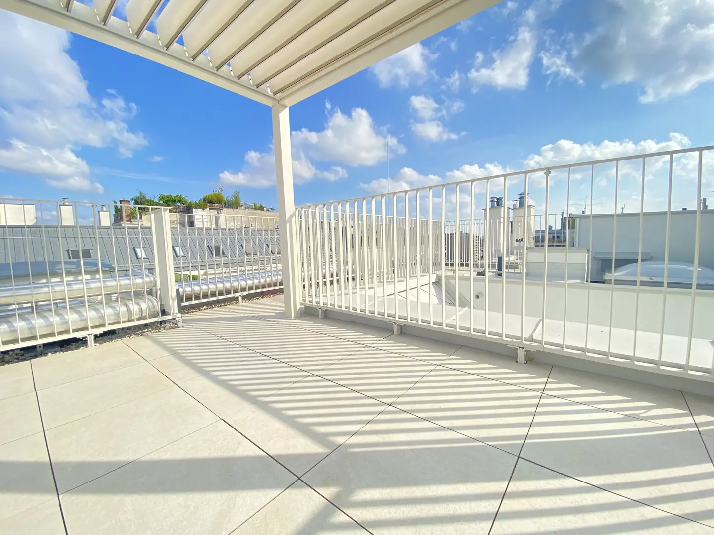 Dachgeschosswohnung mit Dachterrasse Erstbezug