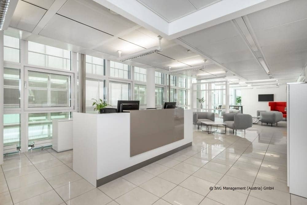 Apartment Newly Available Near State Opera