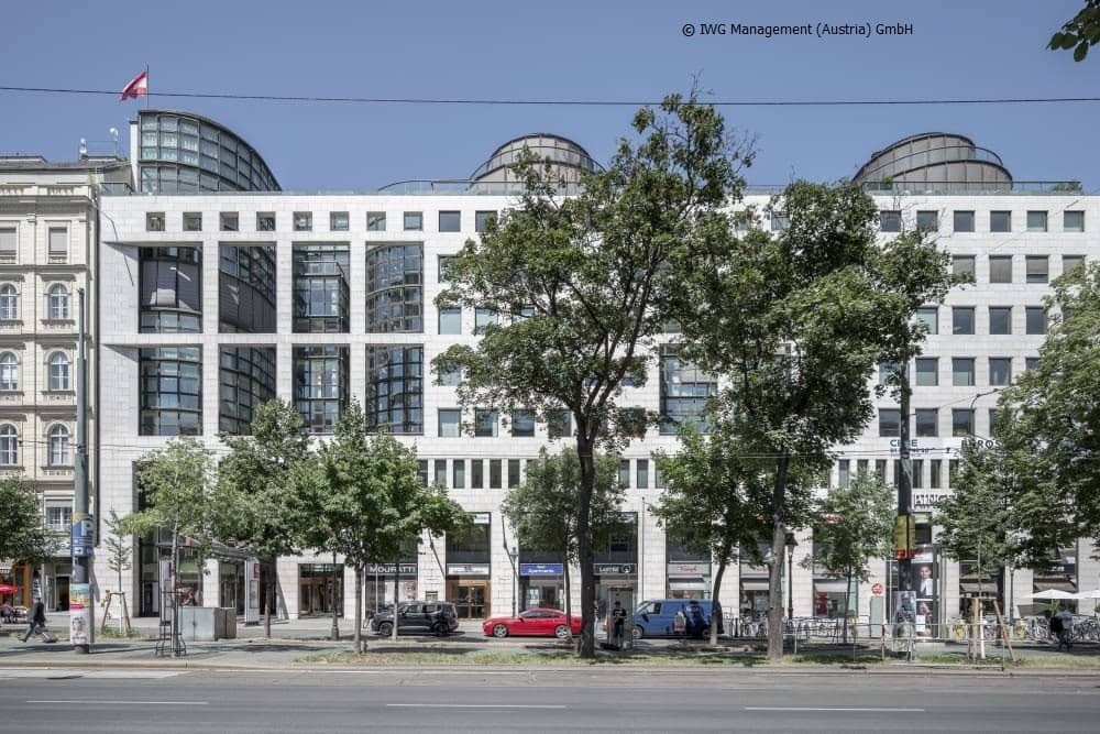 Apartment Newly Available Near State Opera