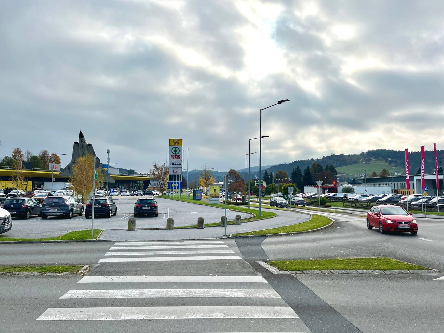 Attraktive Ladenlokale im STOP SHOP Voitsberg zur Miete – Sichtbarkeit