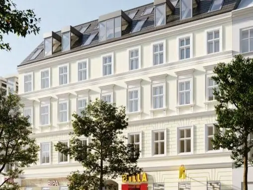 Top floor apartment first occupancy bright