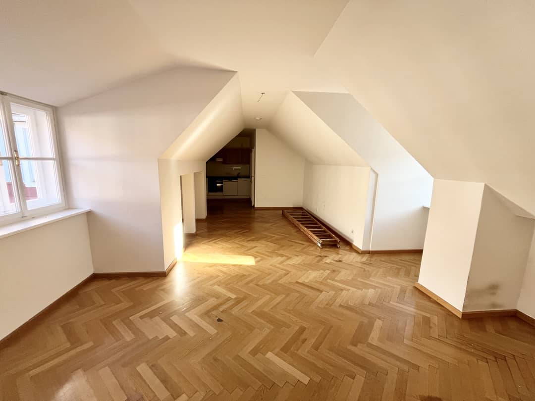 Großzügige Dachgeschosswohnung in Graz Innenstadt mit 3 Zimmern