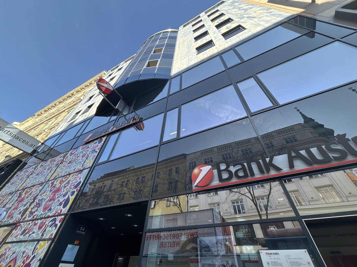 Apartment on Mariahilfer Street with Lift and AC