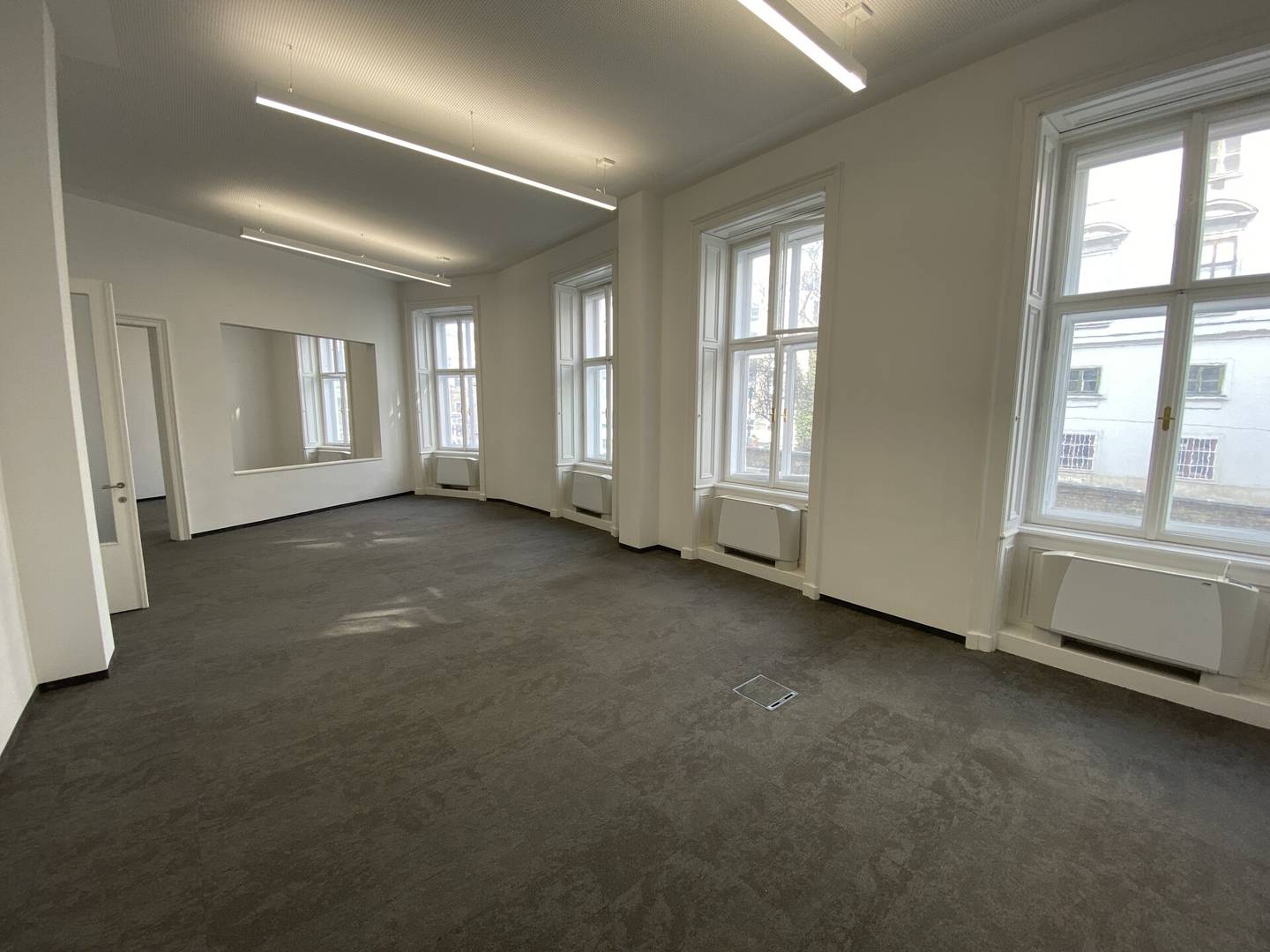 Repräsentative Büroflächen am Universitätsring zu mieten