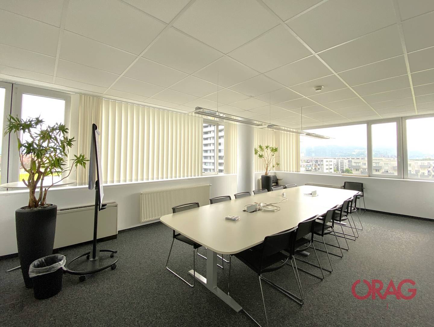 Loftwohnung bright office space with underground parking